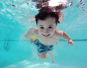 kid-1401157_1280