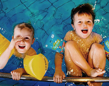 swimming-933217_1280